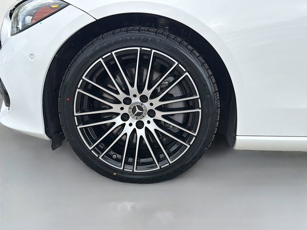 Used 2023 Mercedes-Benz C 300 Sedan image 42