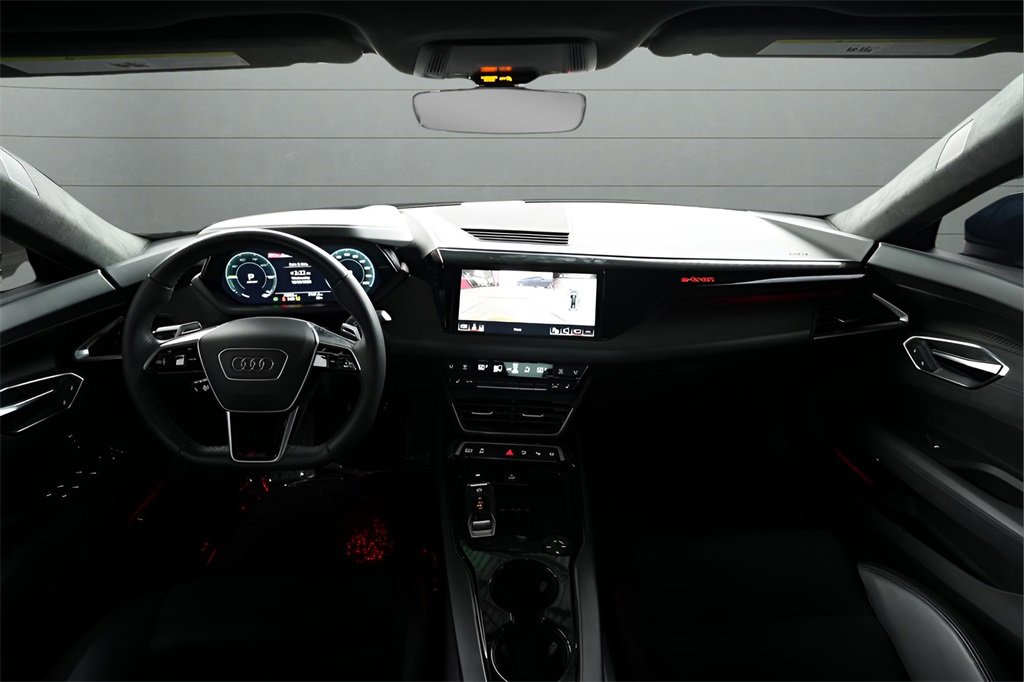 Used 2024 Audi RS e-tron GT image 39
