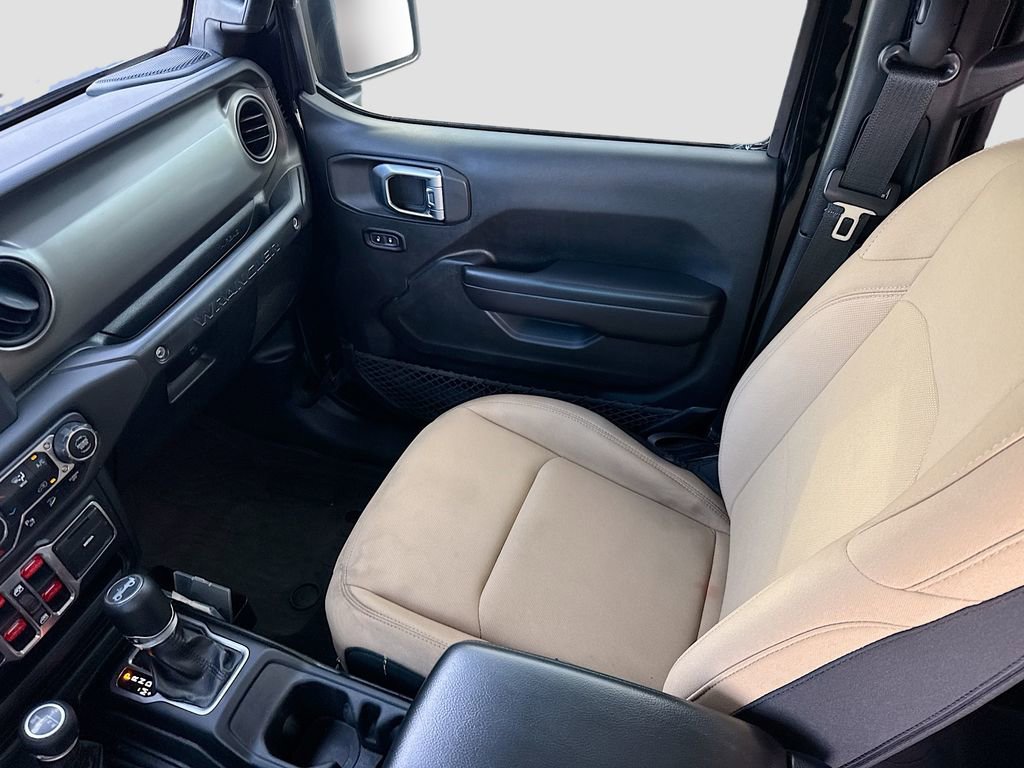 Used 2018 Jeep Wrangler Unlimited Sport S image 22
