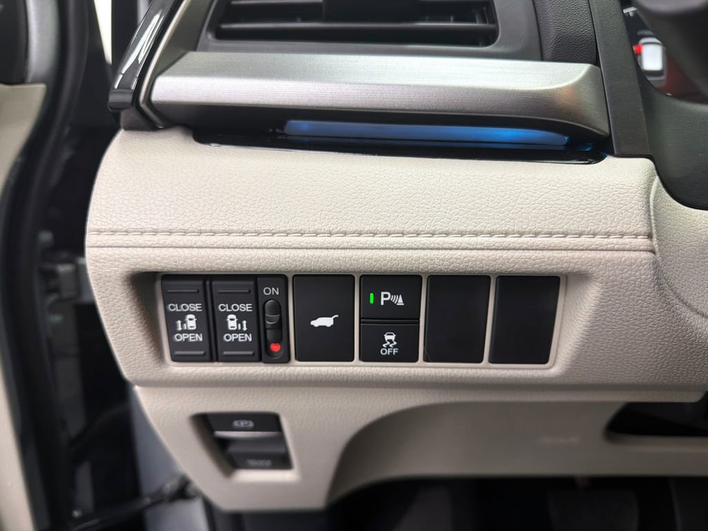 Used 2026 Honda Odyssey Touring image 35