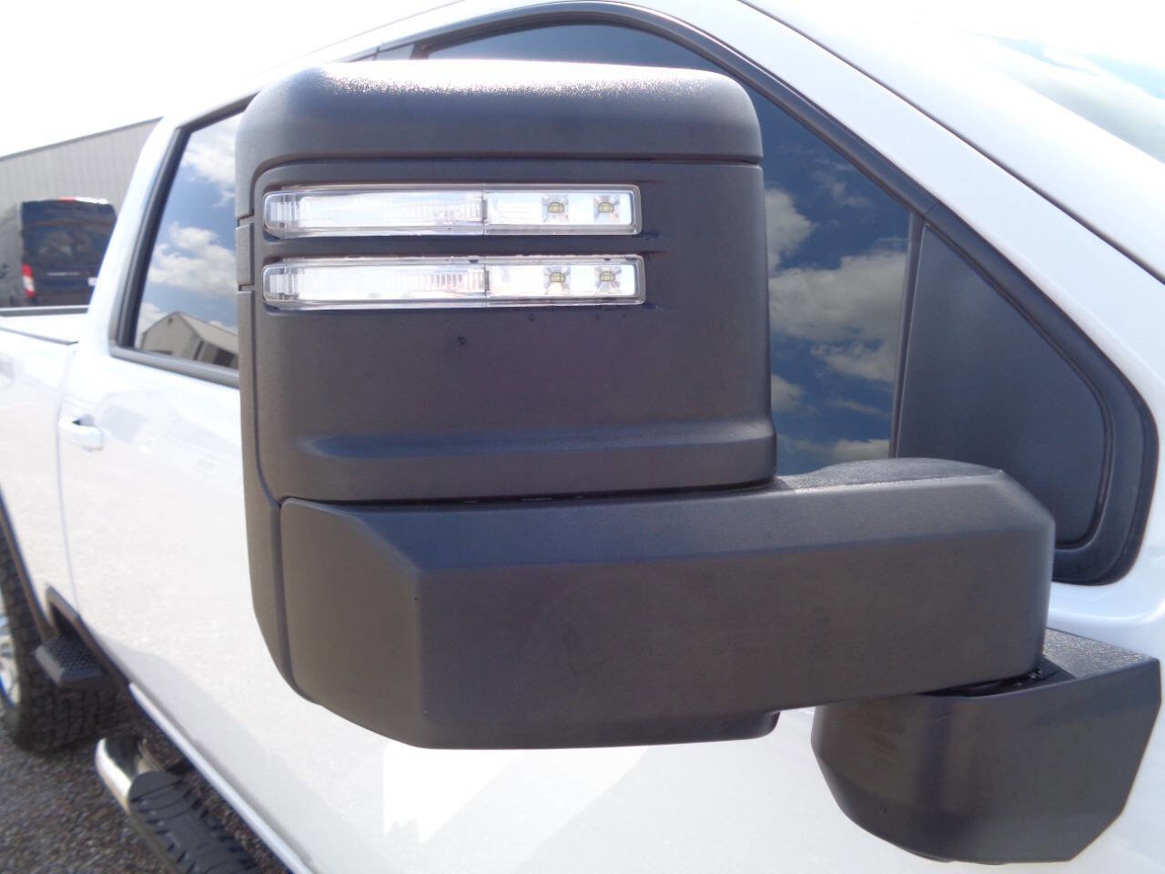 Used 2022 Chevrolet Silverado 2500 LT w/ Fleet Comfort Package AWD/4WD image 17