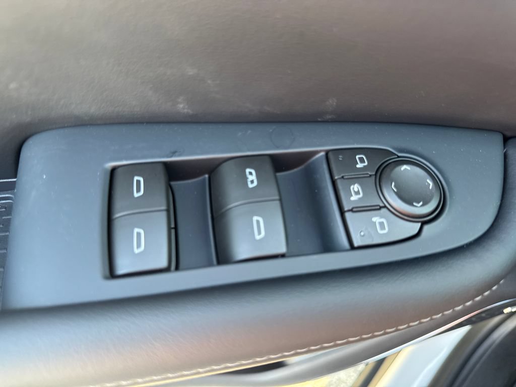 New 2026 Buick Enclave Preferred w/ Power Package AWD/4WD image 17