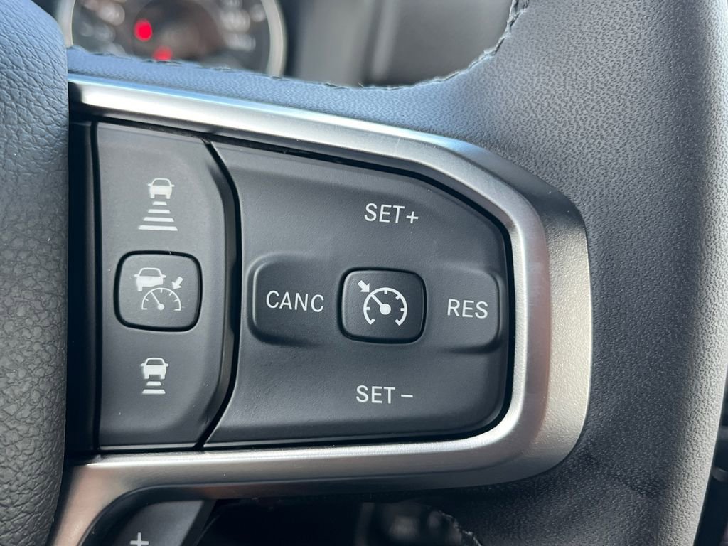 New 2026 RAM 1500 4x4 Crew Cab image 11