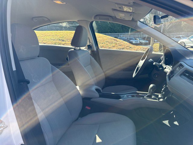 Used 2018 Honda HR-V LX image 33