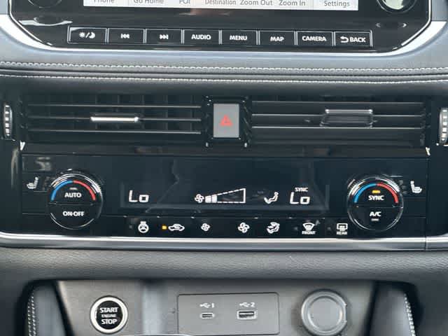 Used 2023 Nissan Rogue Platinum AWD/4WD image 15