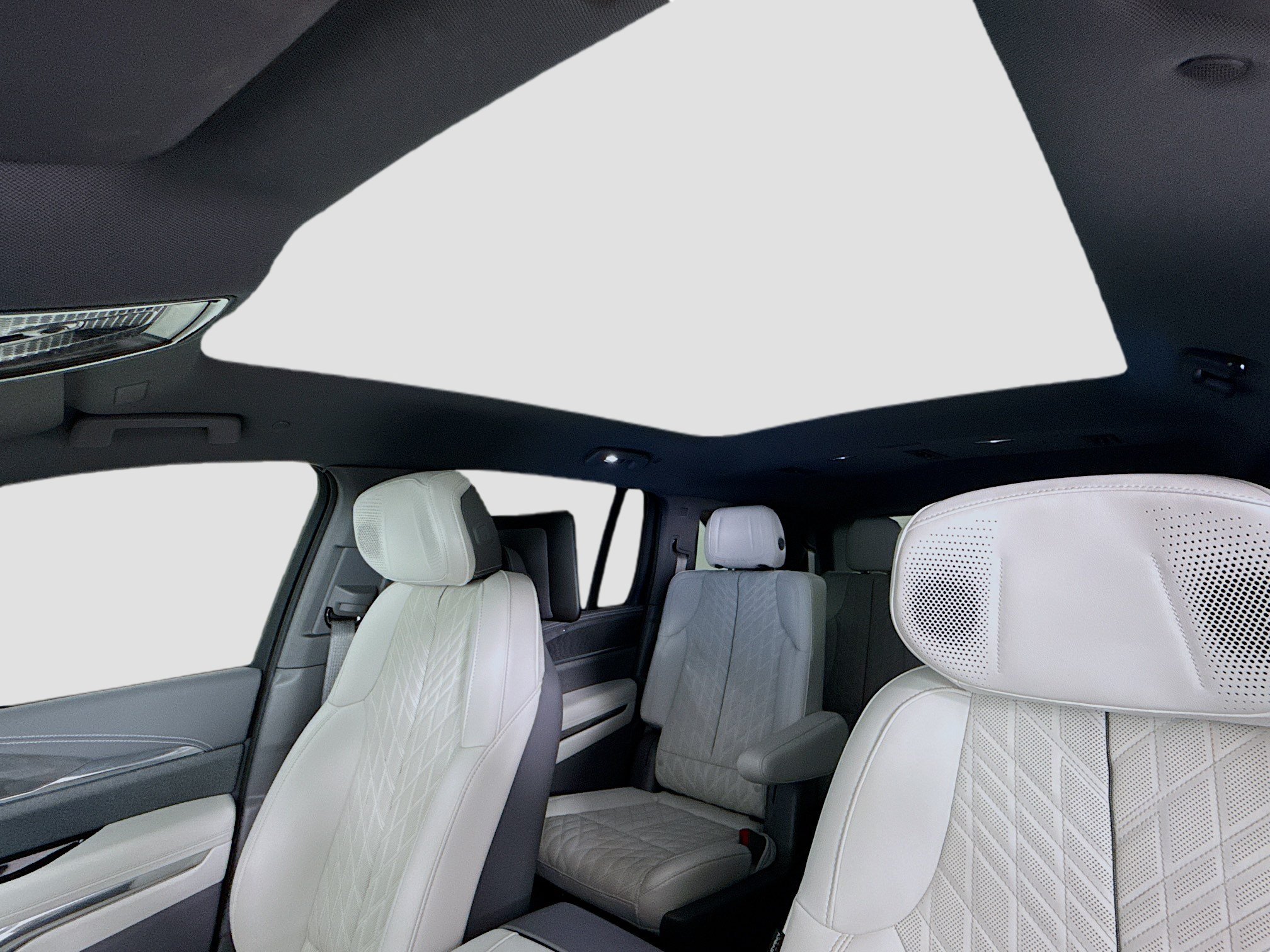 Used 2025 Cadillac Escalade IQ Sport 1 w/ Smart Trailering package AWD/4WD image 24