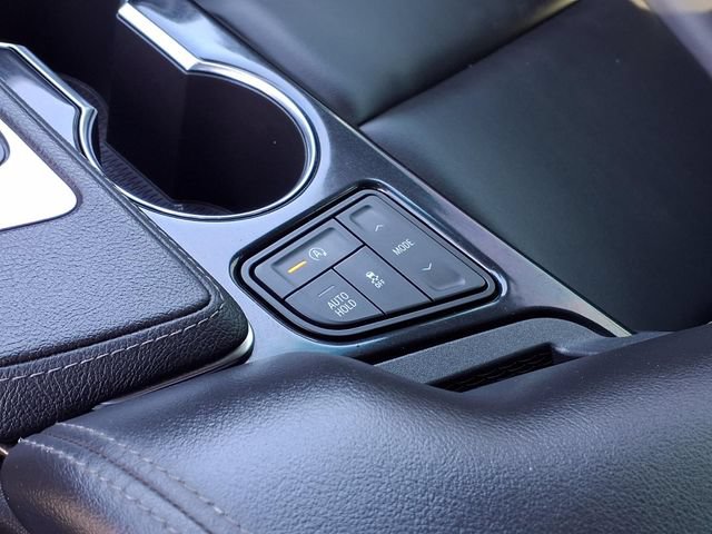 Used 2022 Cadillac CT4 Luxury w/ Sun And Sound Package RWD image 17