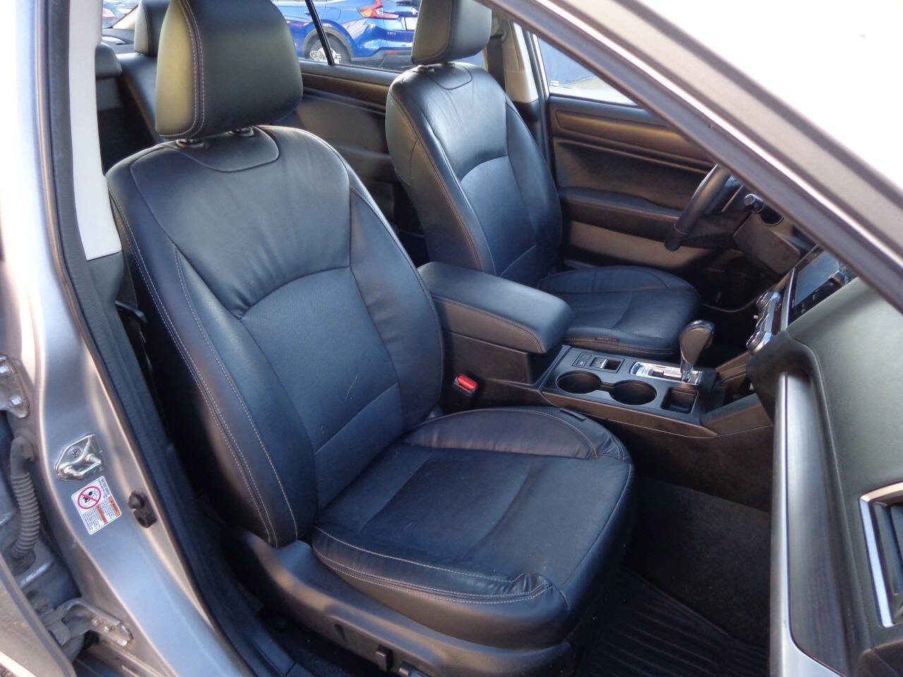 Used 2016 Subaru Legacy 3.6R Limited image 14