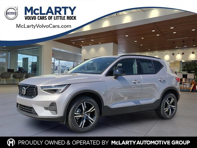 New 2026 Volvo XC40 B5 Core w/ Protection Package Premier