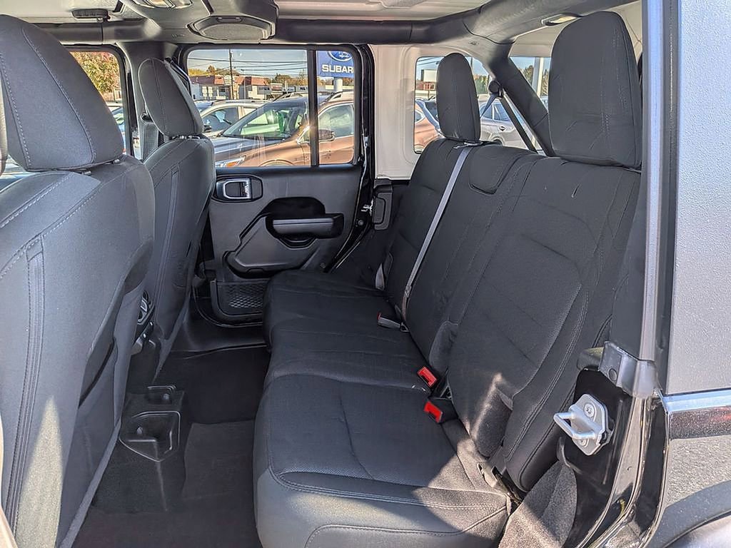 Used 2021 Jeep Wrangler Unlimited Sport image 22