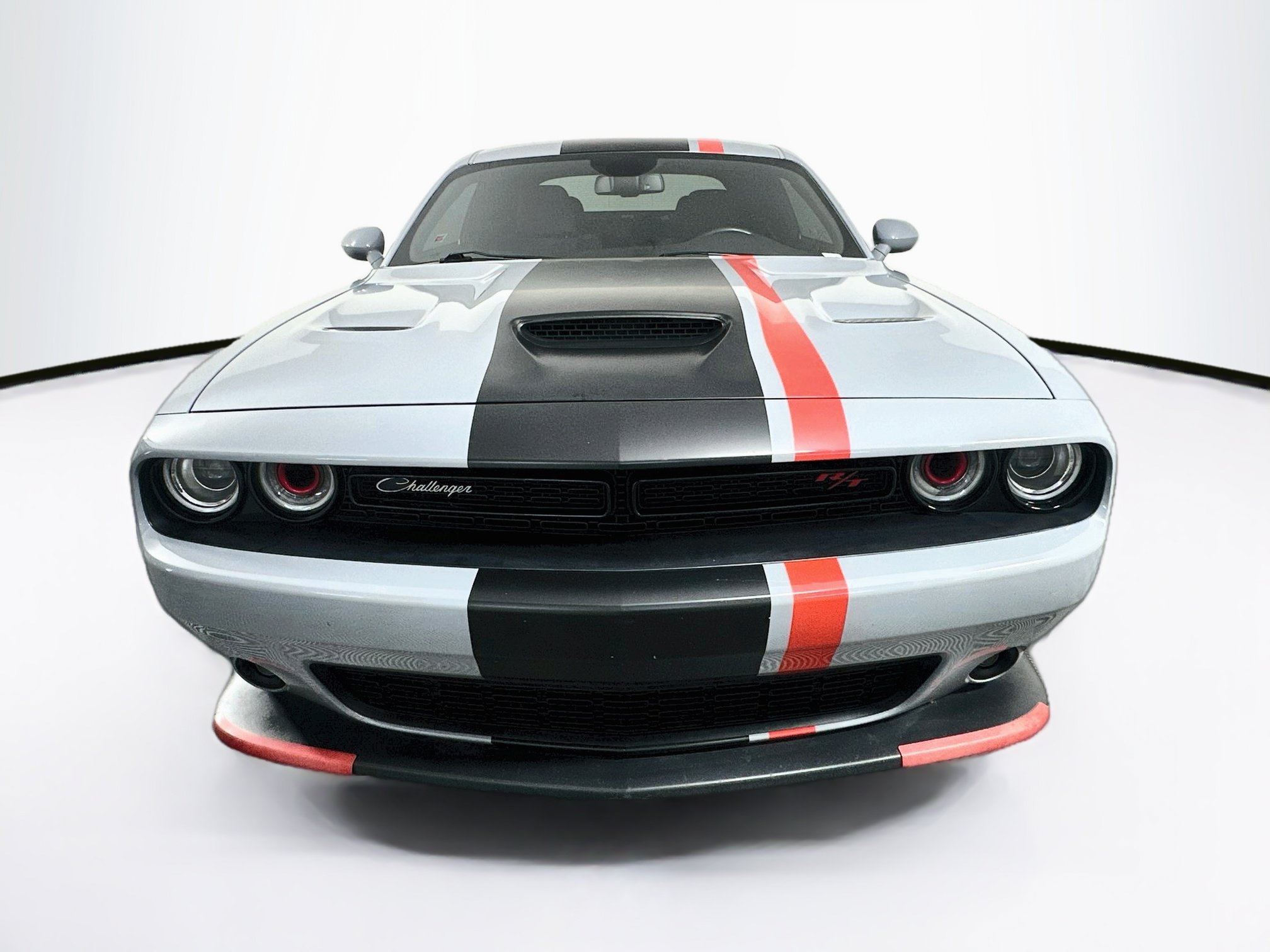 Used 2022 Dodge Challenger R/T Scat Pack w/ Driver Convenience Group RWD image 2