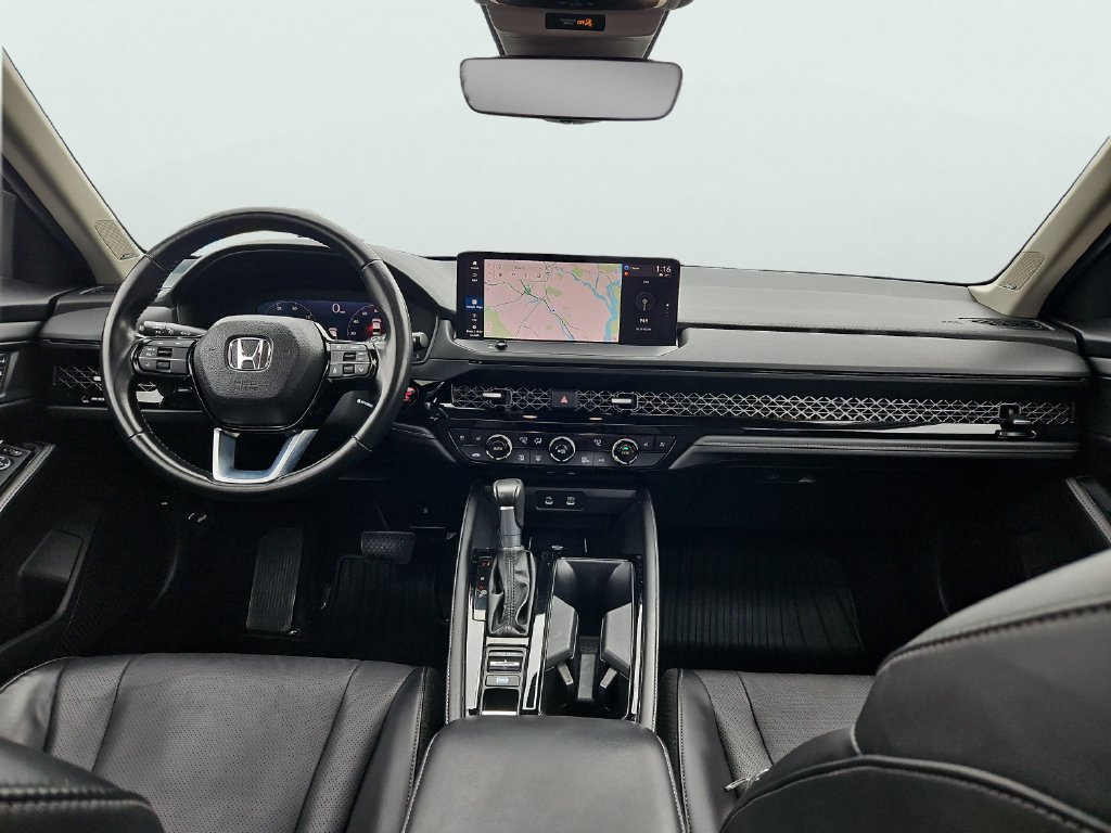 Certified 2024 Honda Accord Touring image 11