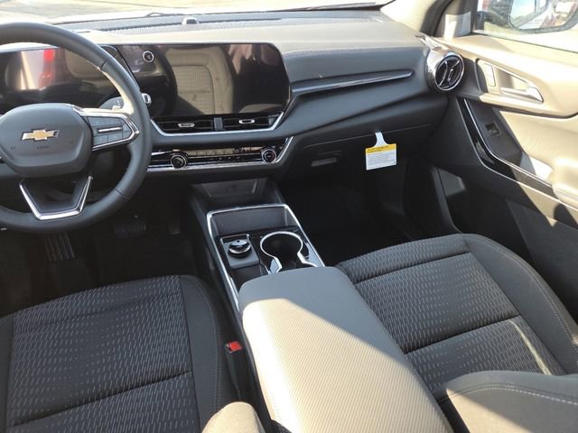 New 2026 Chevrolet Equinox LT w/ Safety and Technology Package image 30