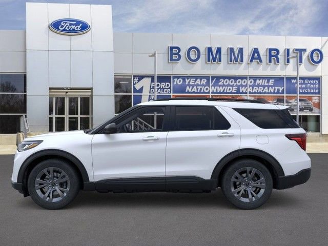 New 2026 Ford Explorer Active w/ Active Comfort Package image 3