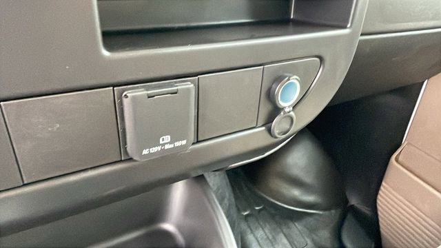 New 2026 Chevrolet Express 2500 RWD image 21