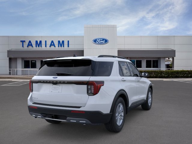 New 2026 Ford Explorer Active w/ Active Comfort Package RWD image 8