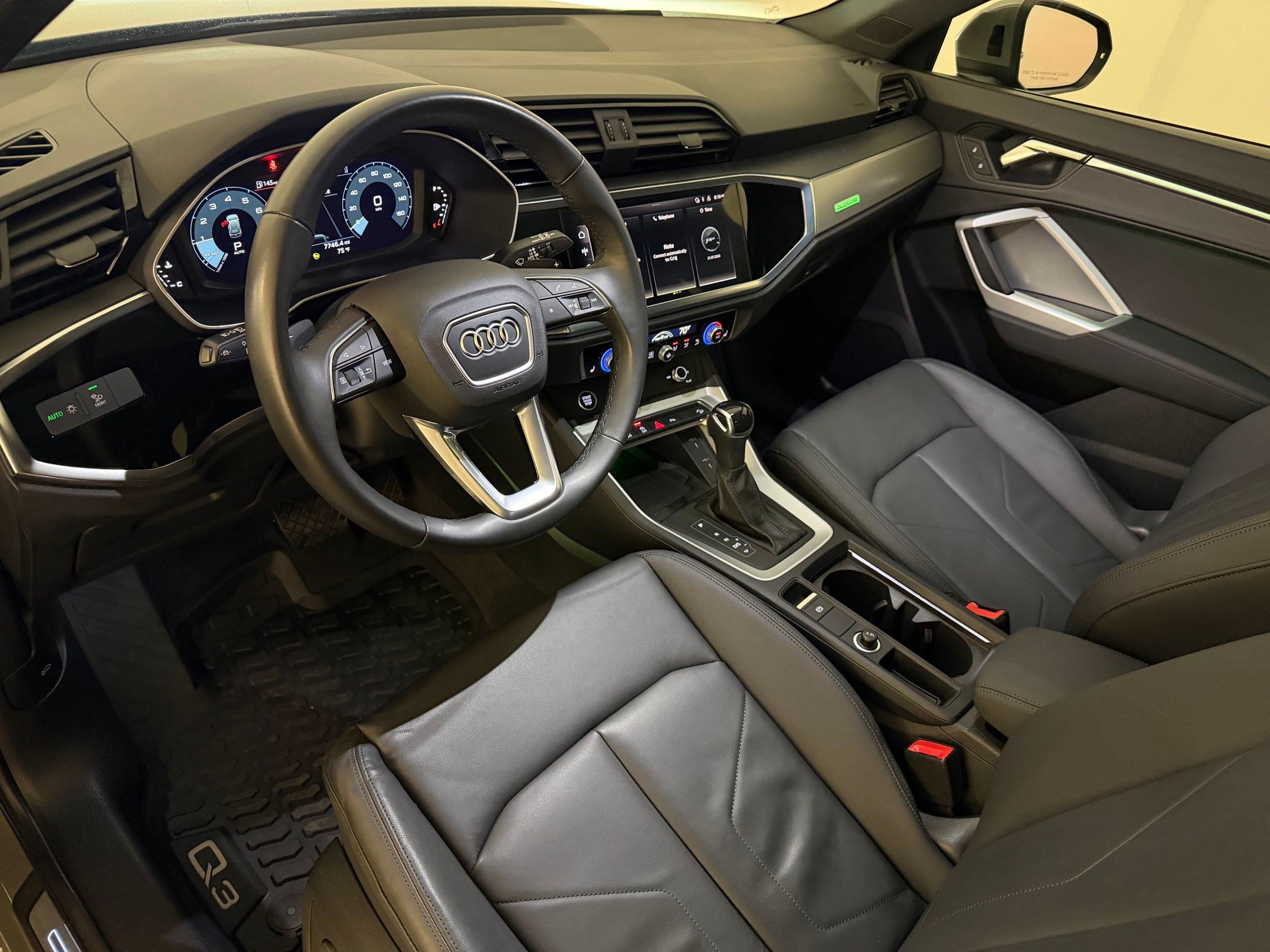 Certified 2023 Audi Q3 2.0T Premium Plus w/ Premium Plus Package AWD/4WD image 4