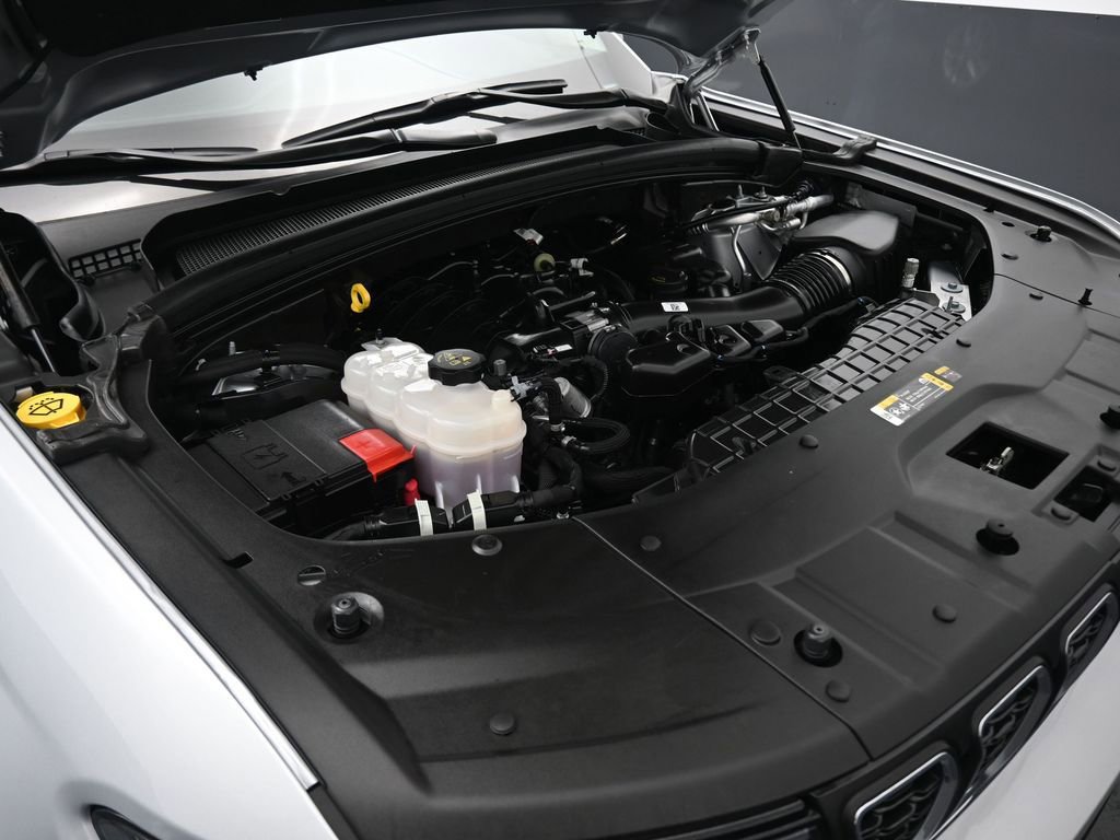 Used 2023 Jeep Grand Cherokee L Laredo AWD/4WD image 59