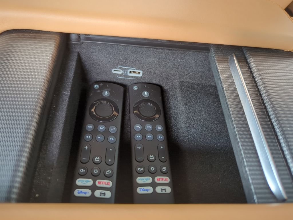 Used 2023 Jeep Grand Wagoneer Series III w/ Rear Seat Video Group 1 image 52