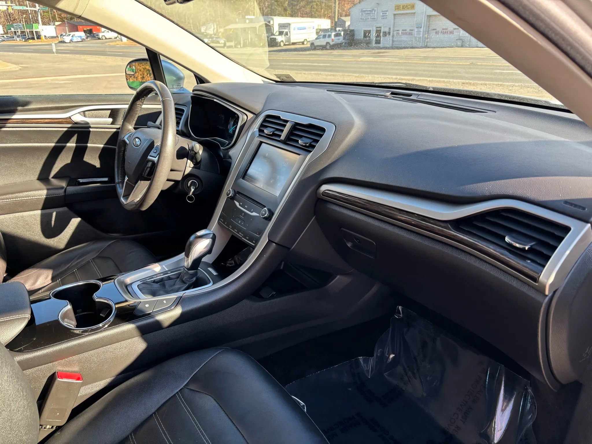 Used 2014 Ford Fusion Energi SE image 19