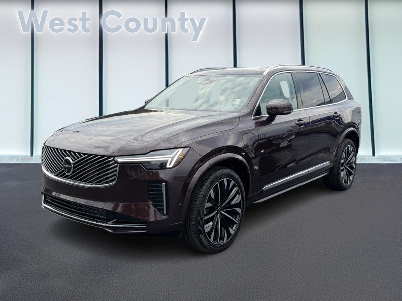 Certified 2025 Volvo XC90 T8 Ultra AWD/4WD image 9