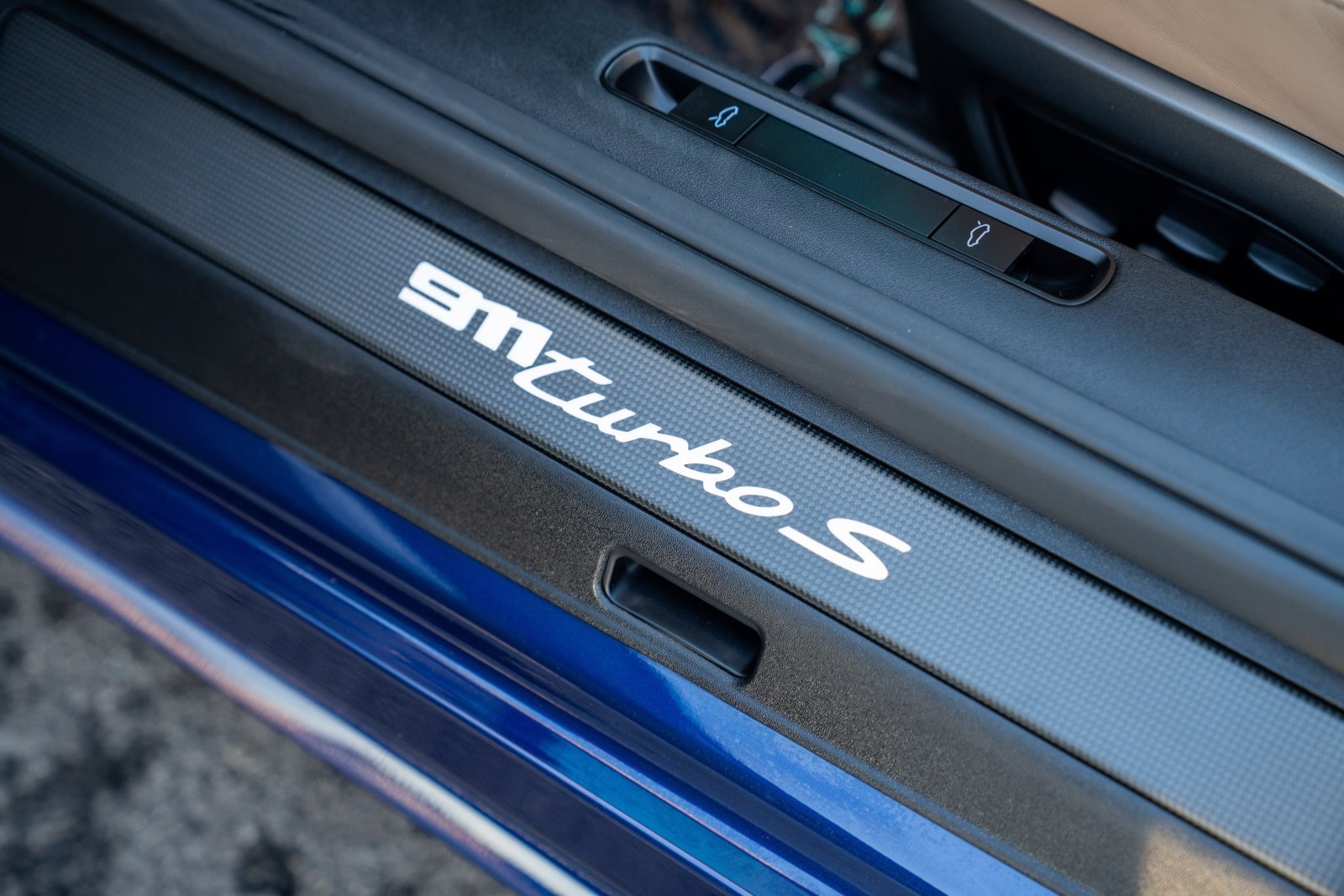 Certified 2021 Porsche 911 Turbo S AWD/4WD image 13