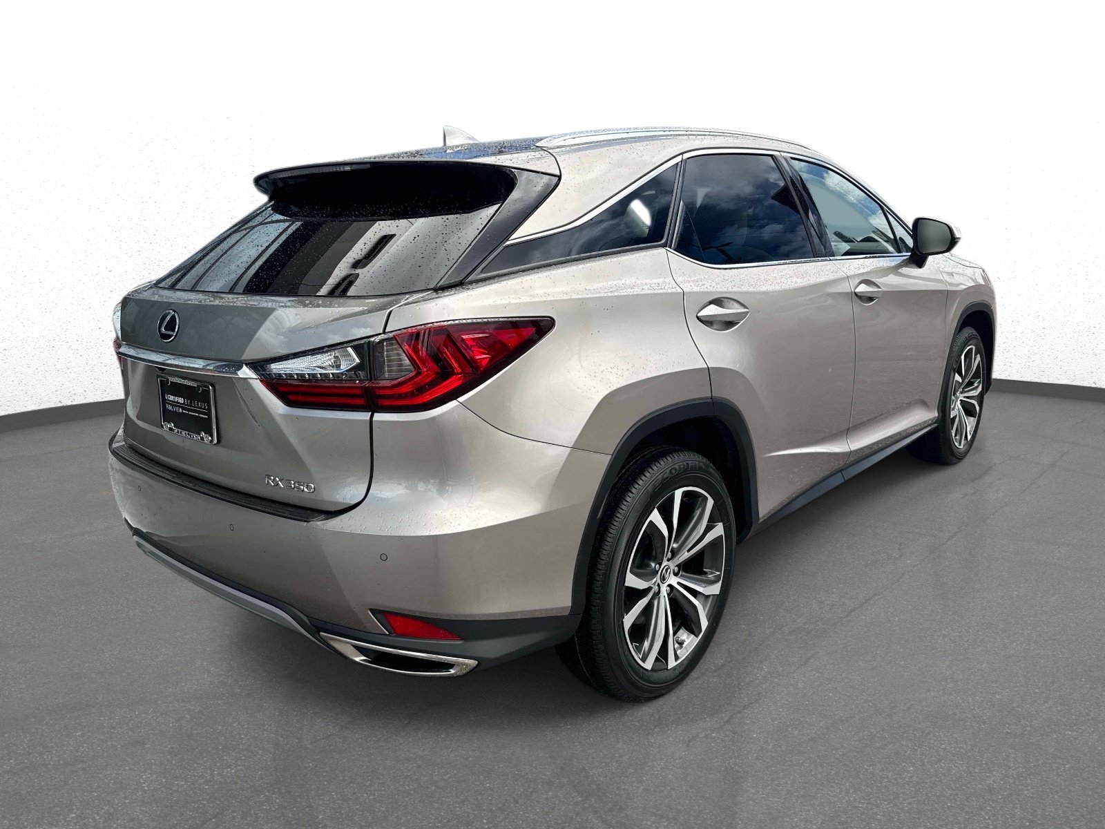 Certified 2022 Lexus RX 350 FWD w/ Premium Package image 3