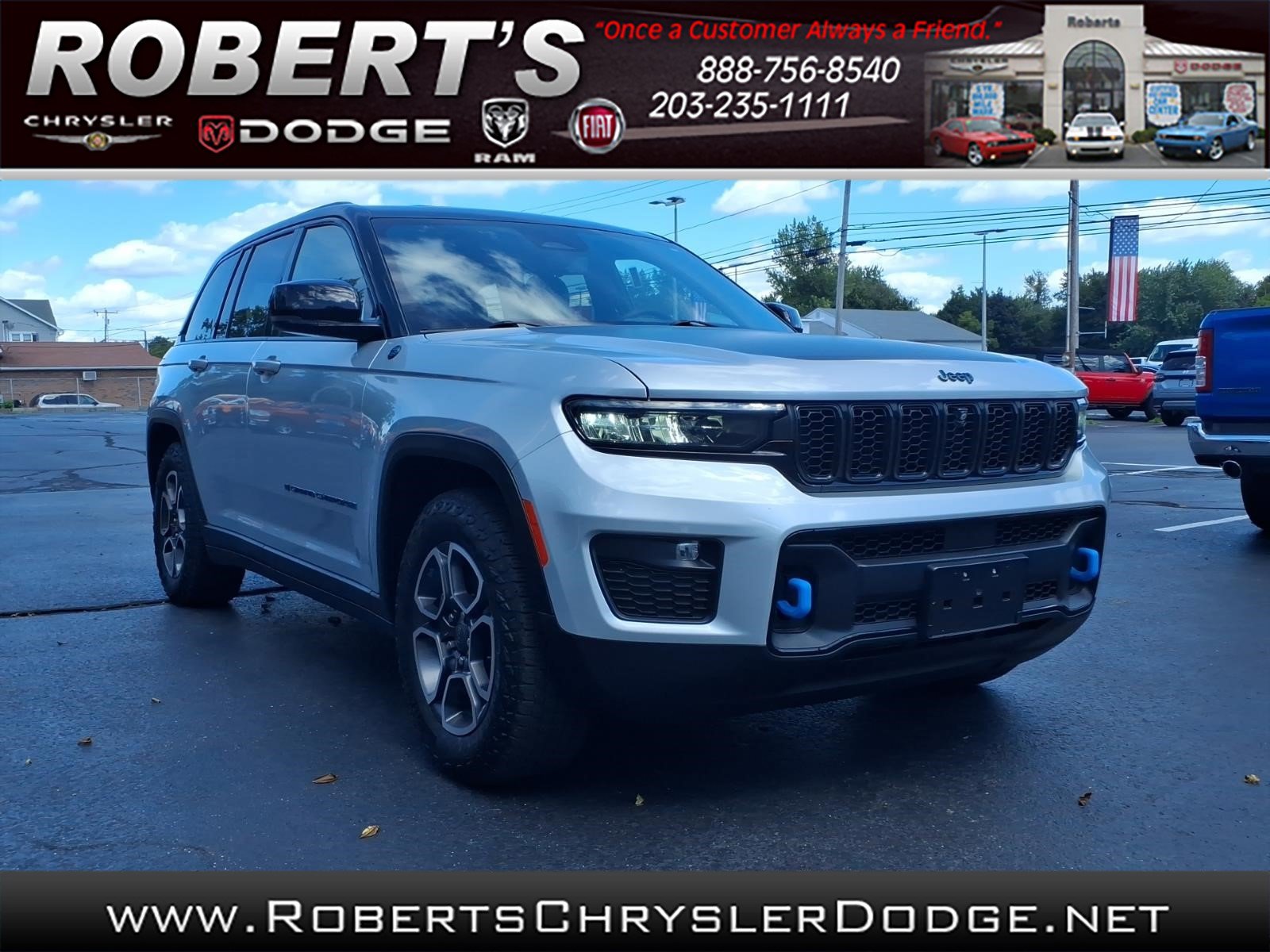 Certified 2023 Jeep Grand Cherokee Trailhawk w/ Luxury Tech Group III