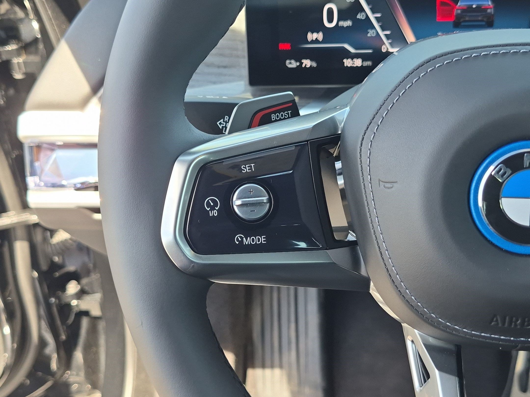 Used 2025 BMW i7 eDrive50 w/ M Sport Package RWD image 19