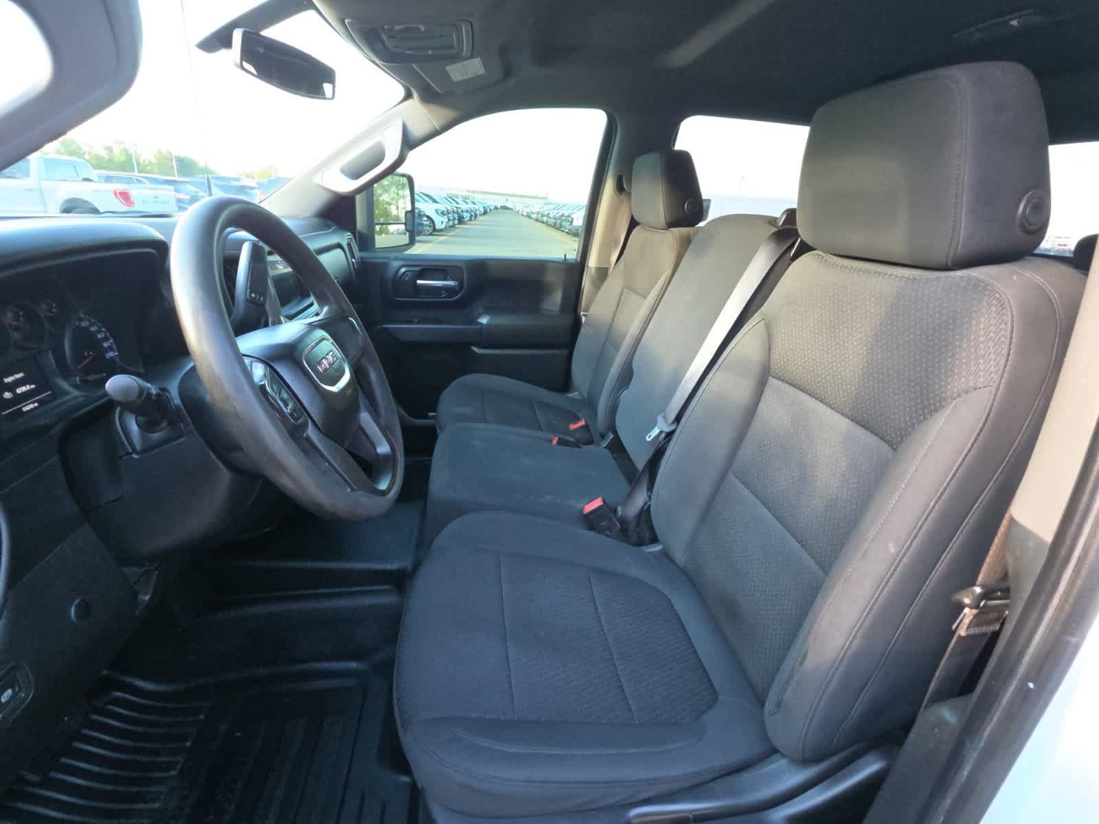 Used 2021 GMC Sierra 2500 4x4 Crew Cab w/ Convenience Package image 17