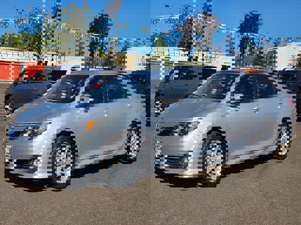Used 2014 Toyota Camry SE