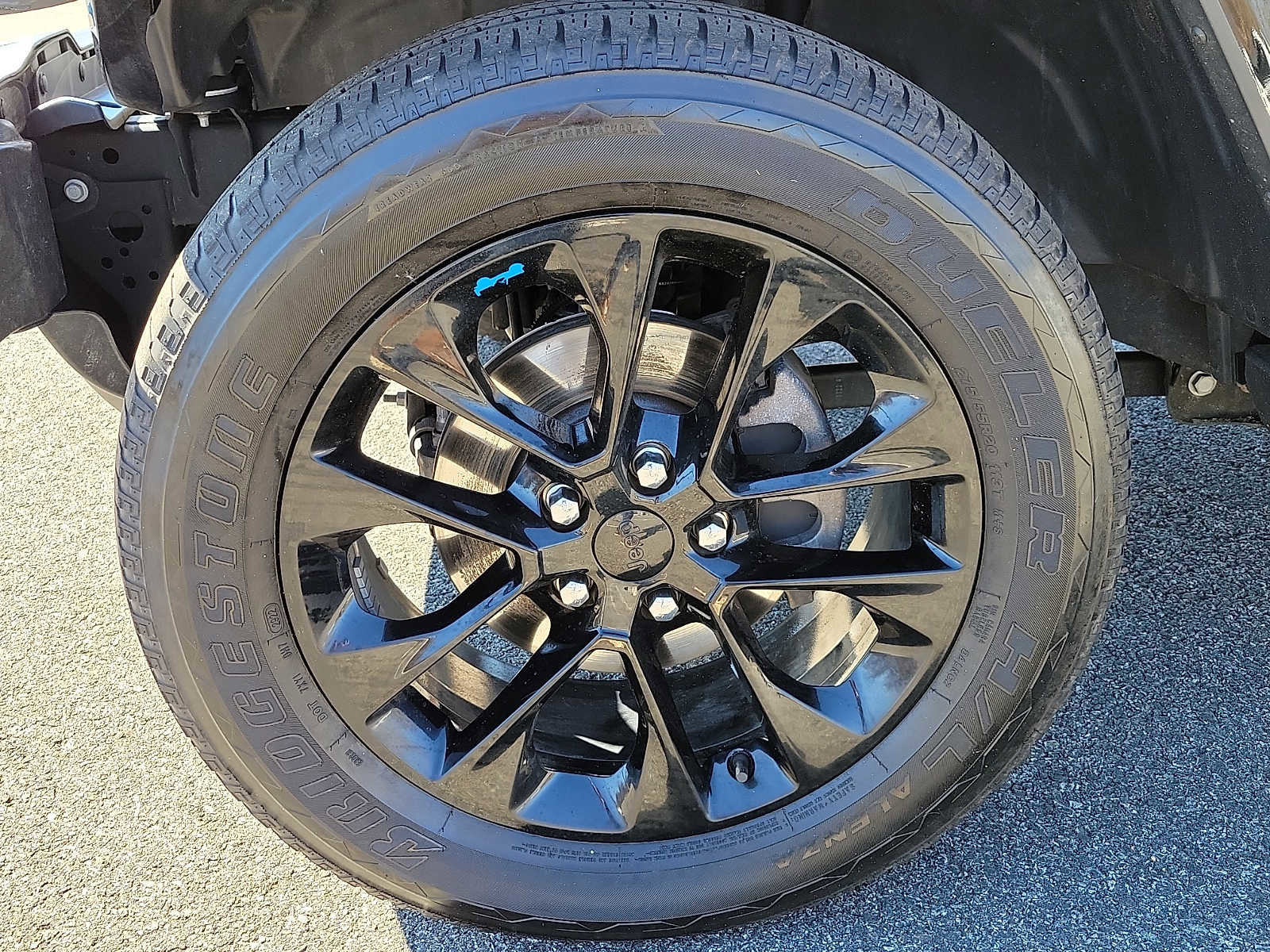 Used 2023 Jeep Wrangler Sahara w/ Cold Weather Group image 8