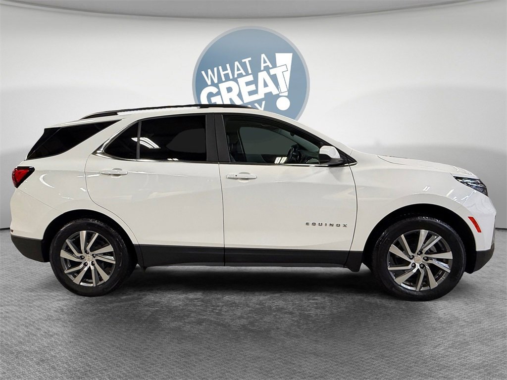 Certified 2023 Chevrolet Equinox LT image 2