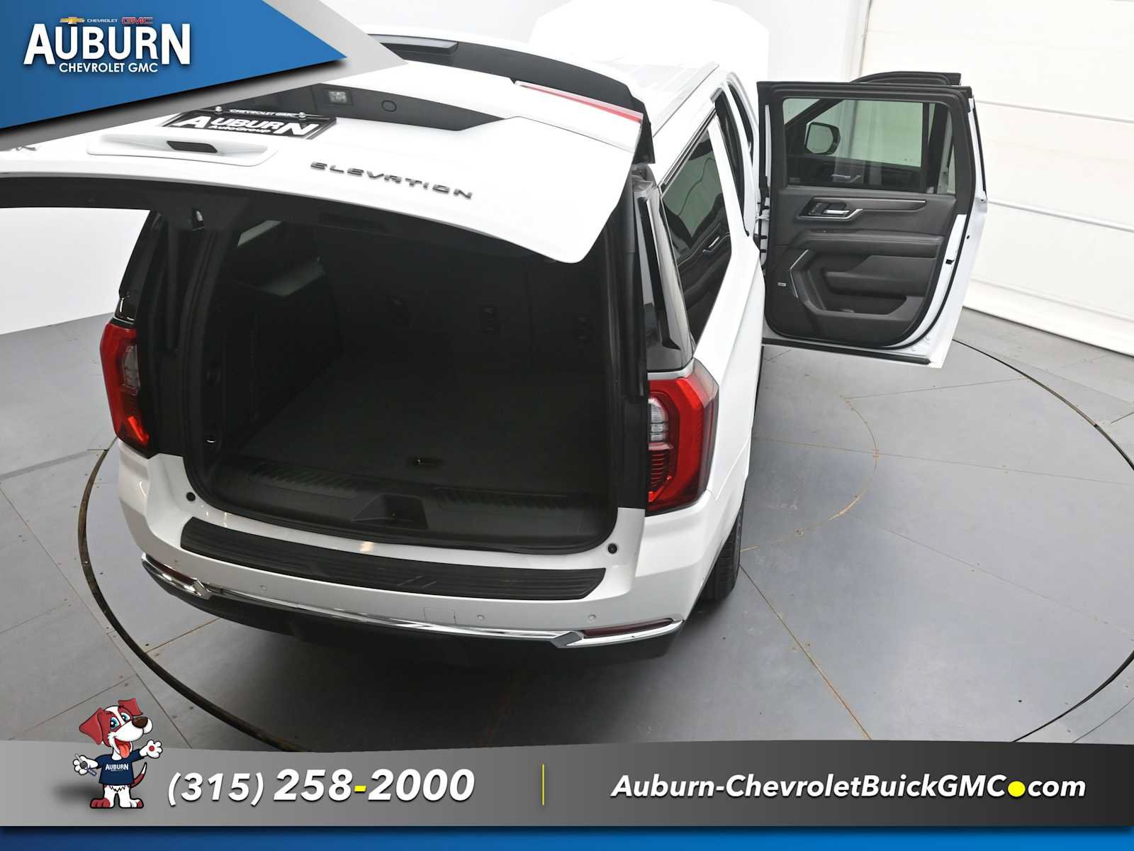 Used 2025 GMC Yukon XL Elevation AWD/4WD image 57