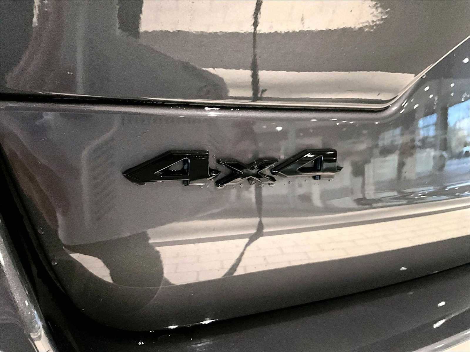 Used 2023 Jeep Grand Cherokee Altitude image 37