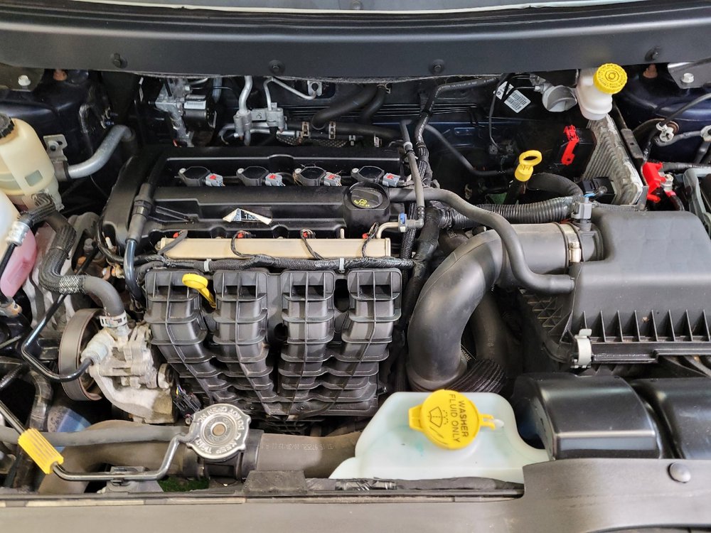 Used 2019 Dodge Journey SE image 30