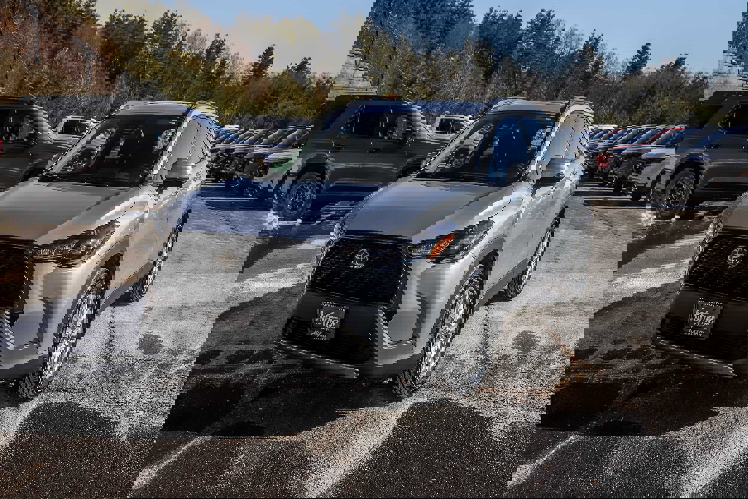 Certified 2023 Toyota Corolla Cross LE w/ Moonroof Package image 11