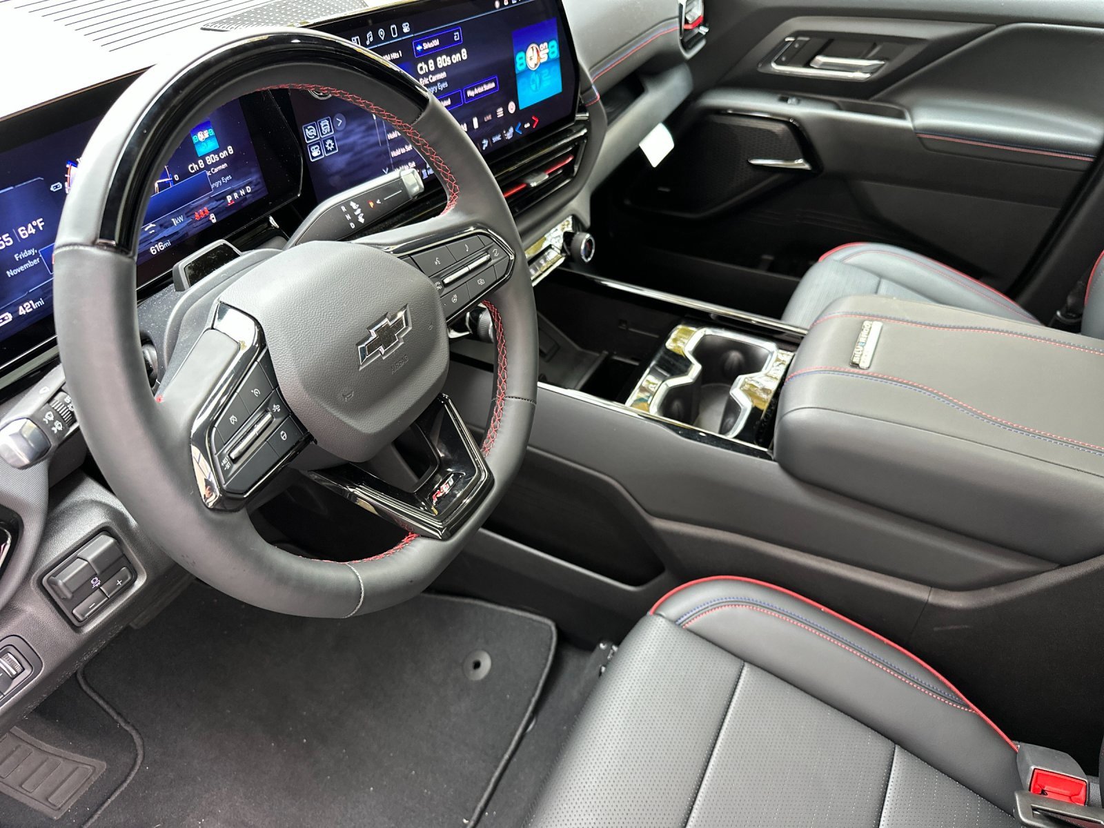 Used 2024 Chevrolet Silverado EV RST image 10