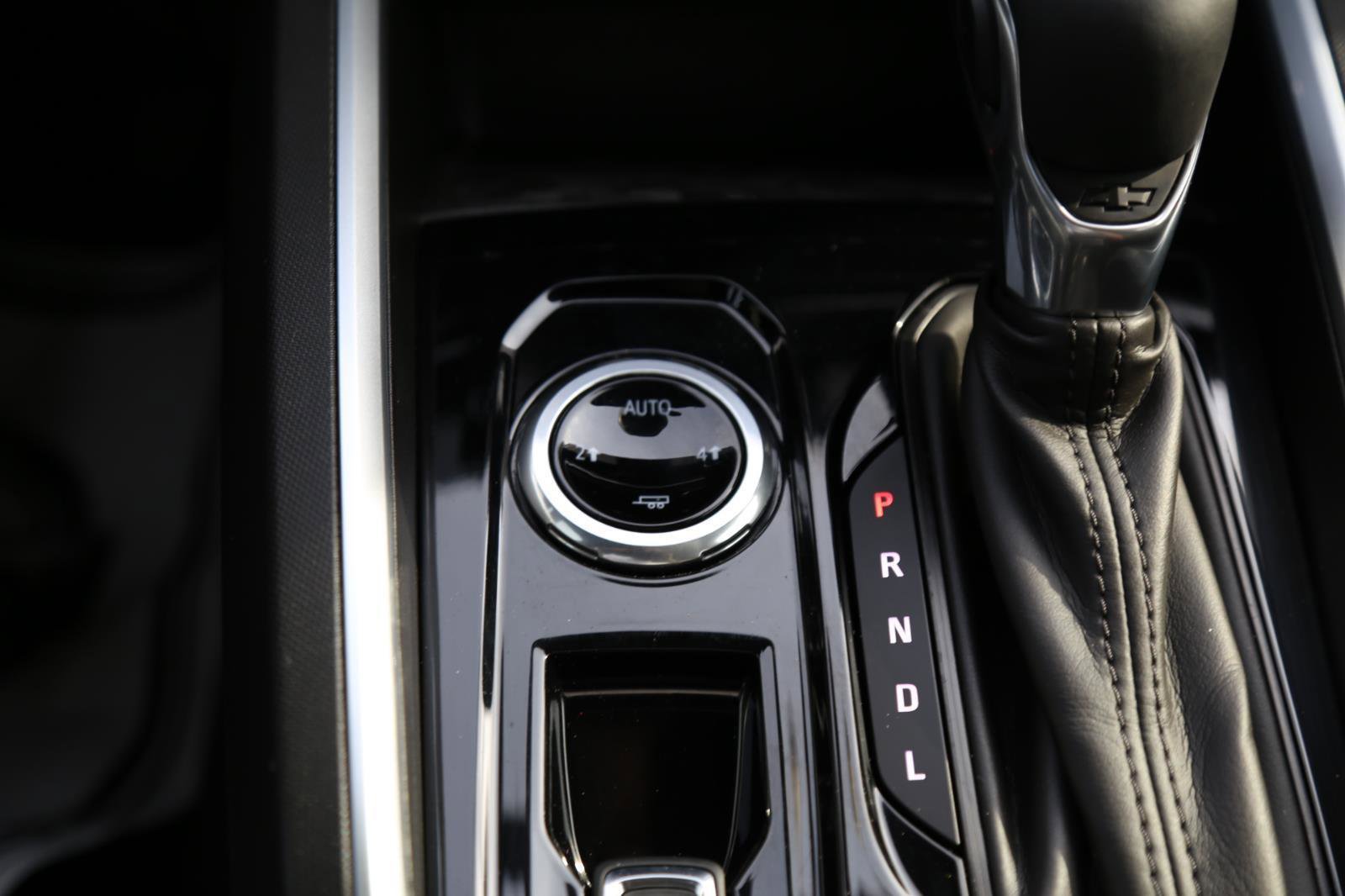 Used 2023 Chevrolet Colorado LT w/ LT Convenience Package II image 15