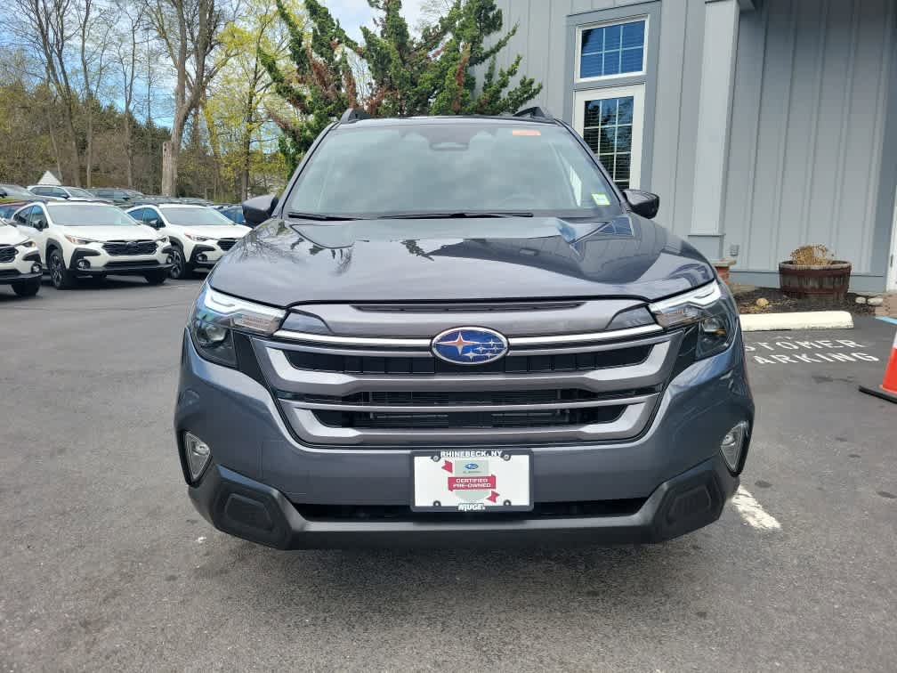 Certified 2025 Subaru Forester Premium AWD/4WD image 9