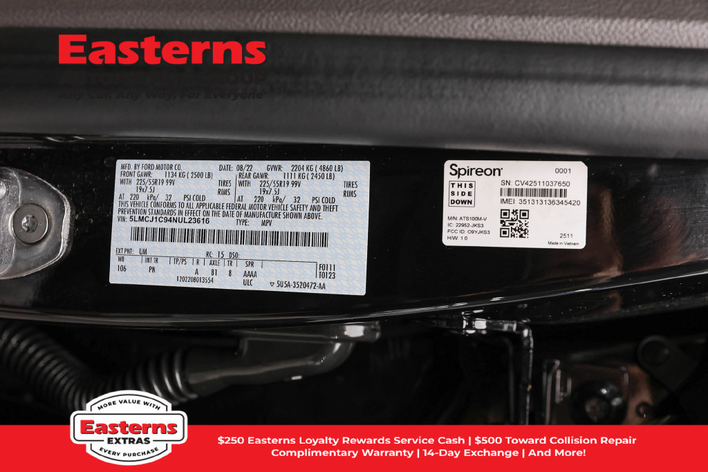 Used 2022 Lincoln Corsair FWD w/ Premium Package image 41