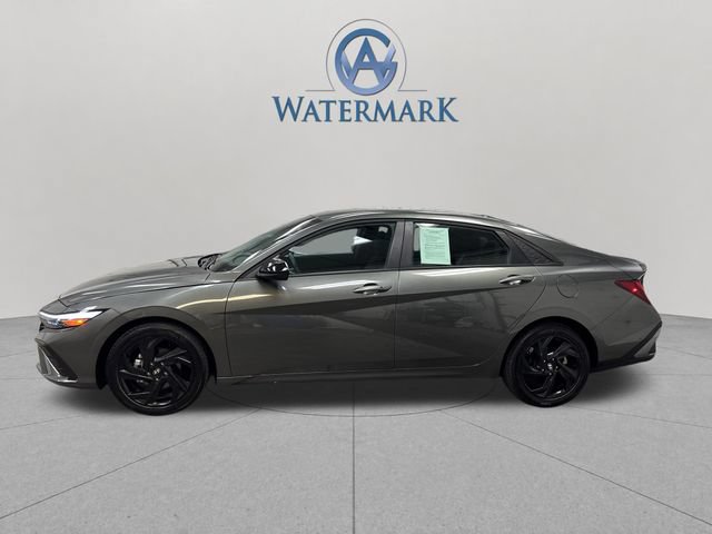Used 2026 Hyundai Elantra Sport w/ Cargo Package FWD image 2