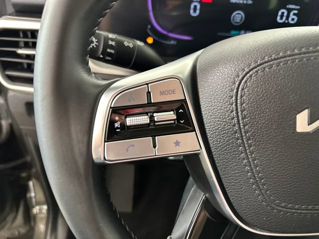 Used 2024 Kia Telluride S image 15