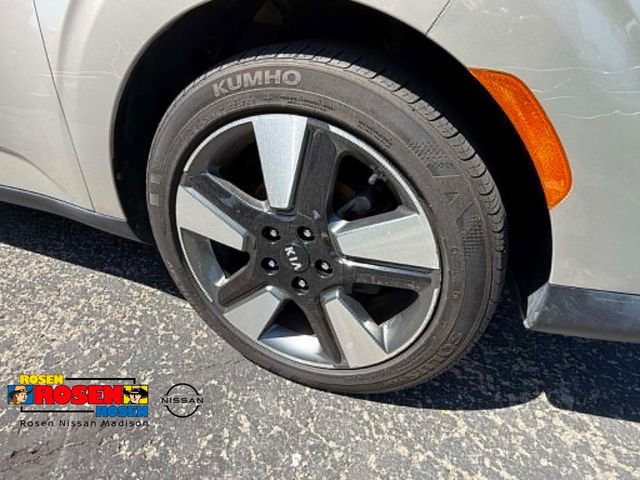 Used 2020 Kia Soul EX FWD image 9