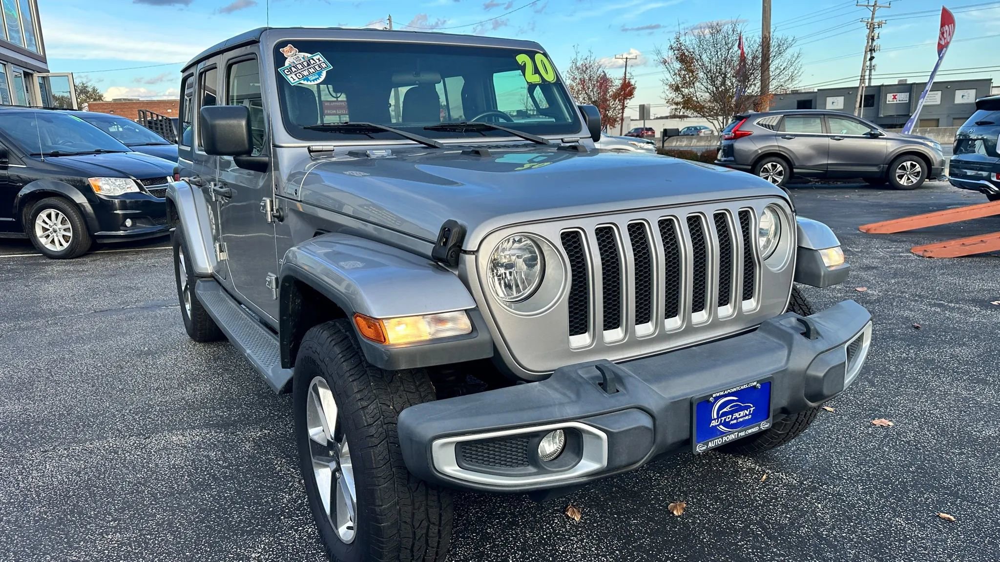 Used 2020 Jeep Wrangler Unlimited Sahara image 3