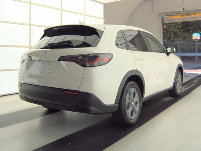 Used 2026 Honda HR-V LX image 3