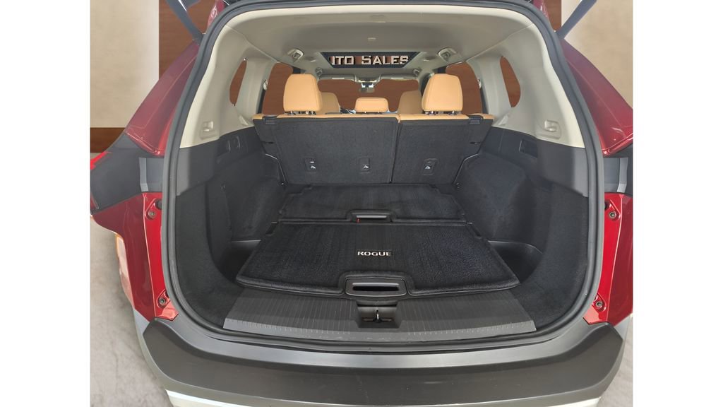 Used 2023 Nissan Rogue Platinum w/ Platinum Premium Package image 54