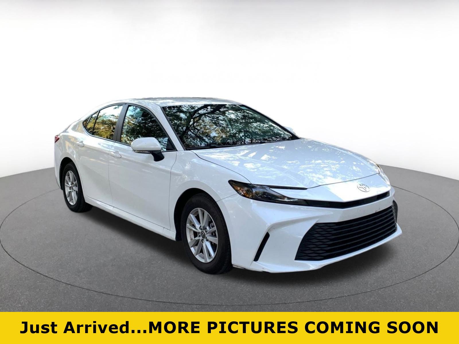 Used 2025 Toyota Camry LE
