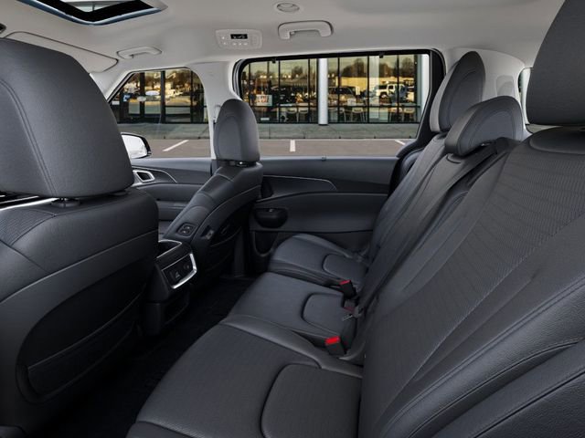 New 2026 Kia Carnival SX Prestige image 17