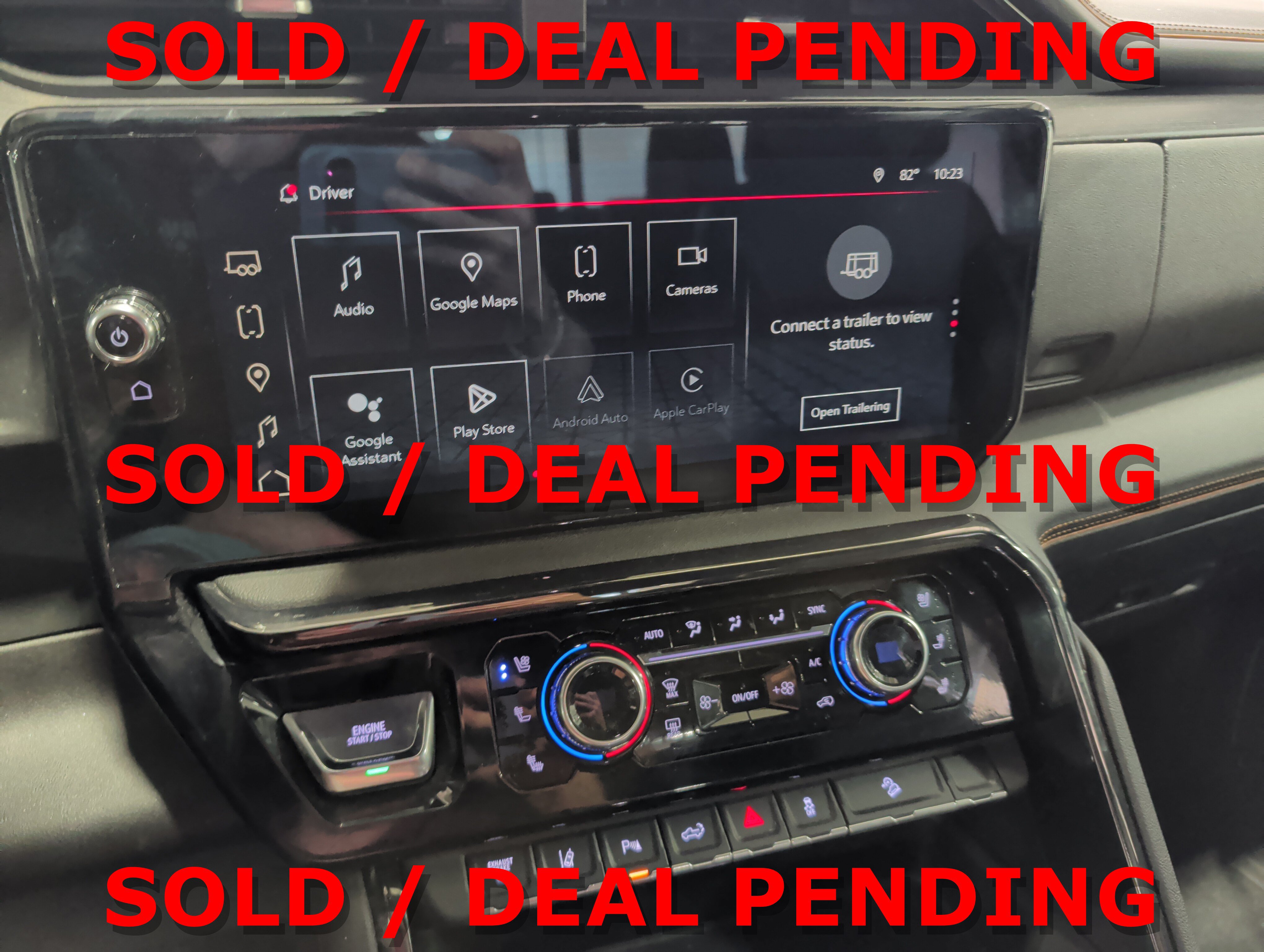 Used 2024 GMC Sierra 2500 AT4 w/ AT4 Premium Plus Package AWD/4WD image 9